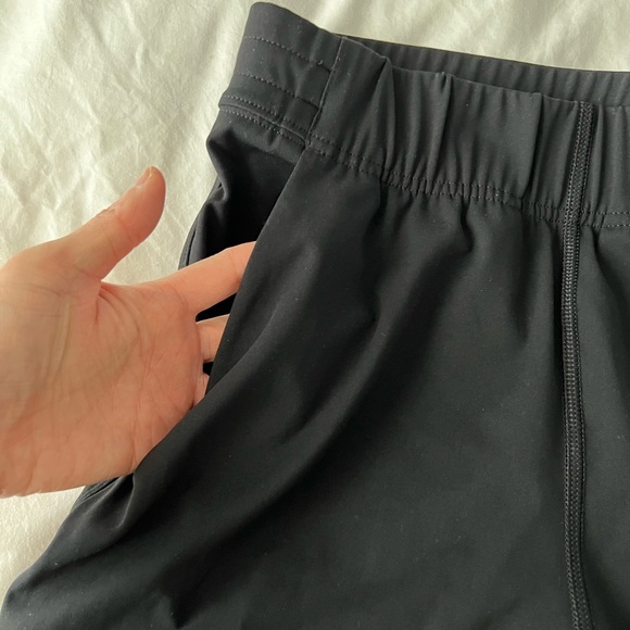 Aritzia - Babaton Weekender Pant XXS - Picture 3 of 5